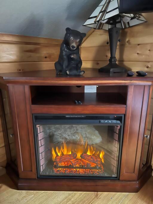 Cubs Den - Hot Tub- Walk To Lake- Fire Pit - Kayaks Oakland Extérieur photo